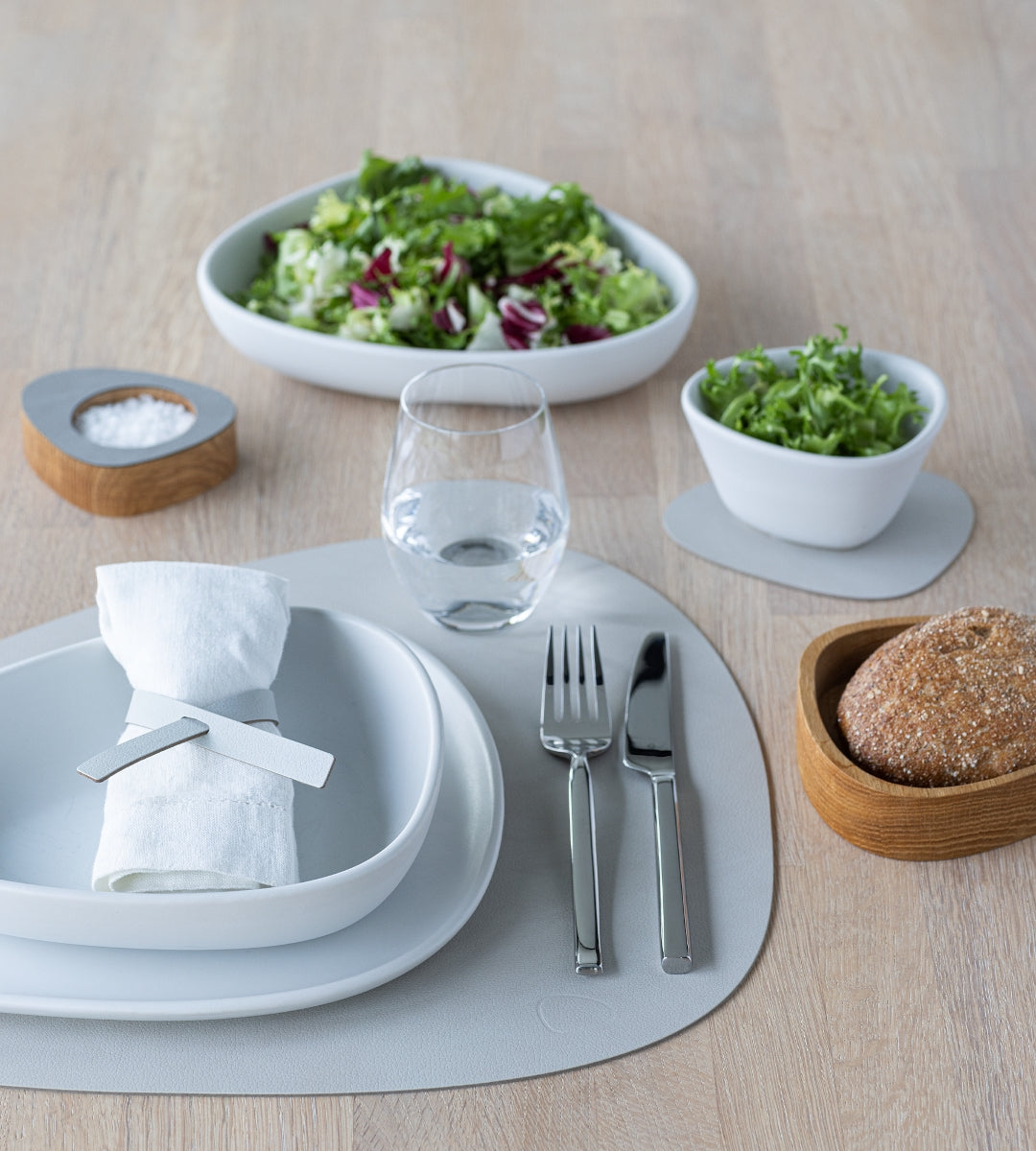 LIND DNA NUPO Tischset Curve L oyster white 37 x 44 cm - Produktbild 3