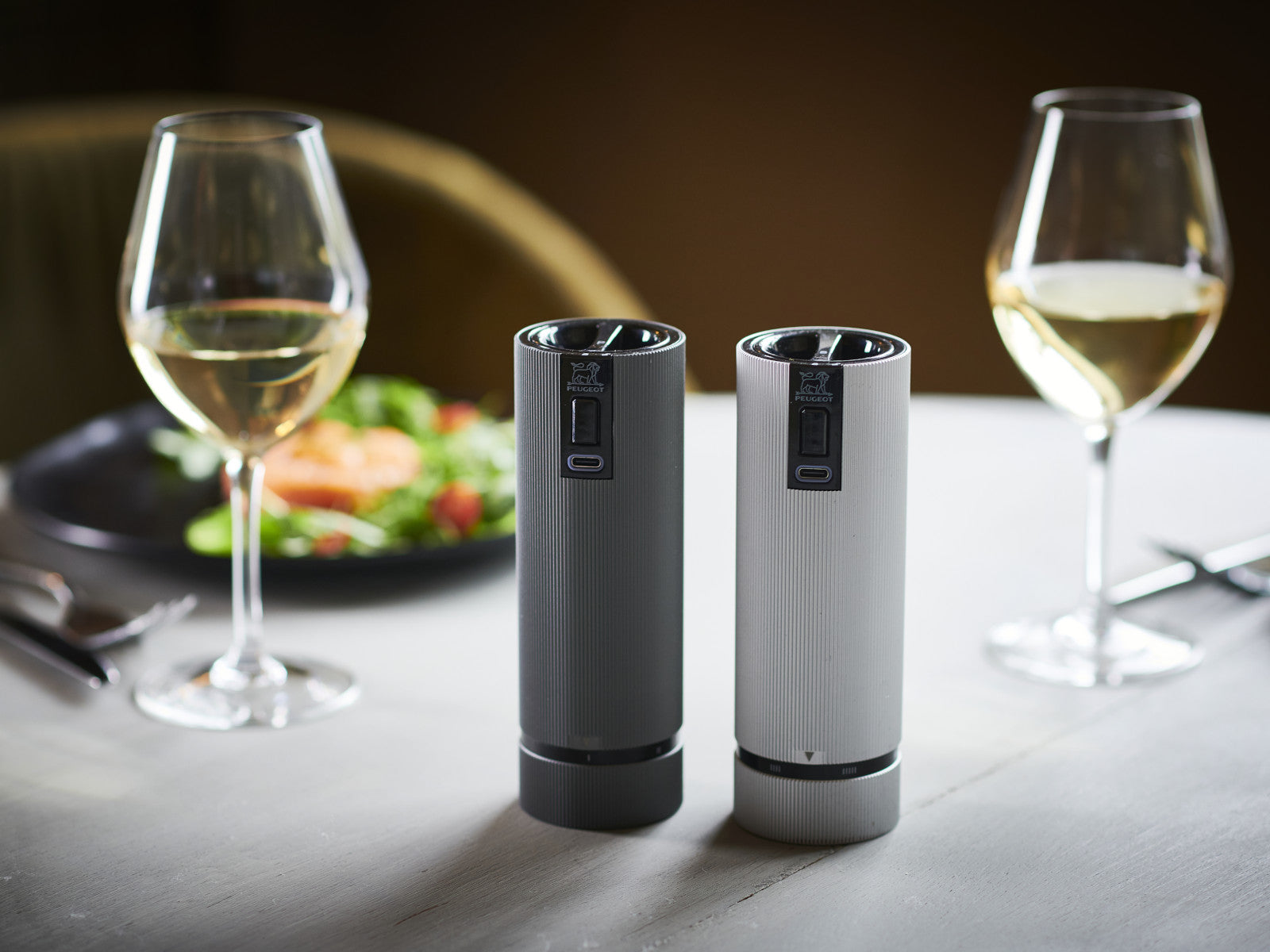 PEUGEOT LINE Pfeffermühle elektrisch Aluminium/Carbon u'Select 15 cm - Produktbild 3