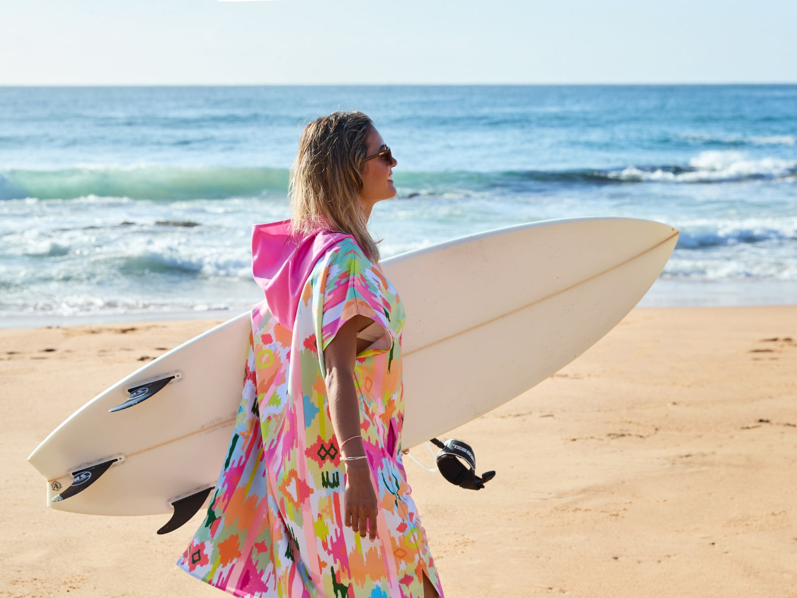 Dock & Bay Erwachsenen-Badeponcho L Ibiza Glow 105x85cm - Produktbild 5