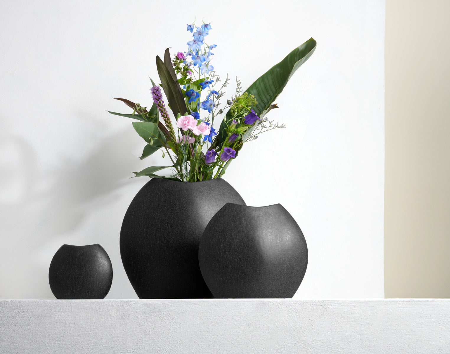 ASA Selection moon Vase black iron 32cm - Produktbild 2