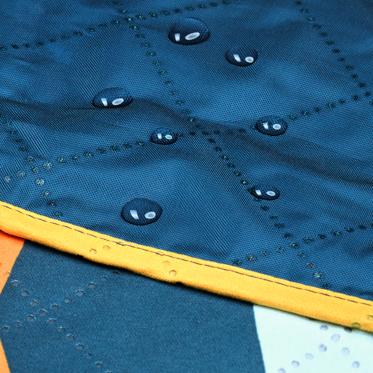 Dock & Bay Picnic Blanket L Bananarama 170x170cm - Produktbild 4