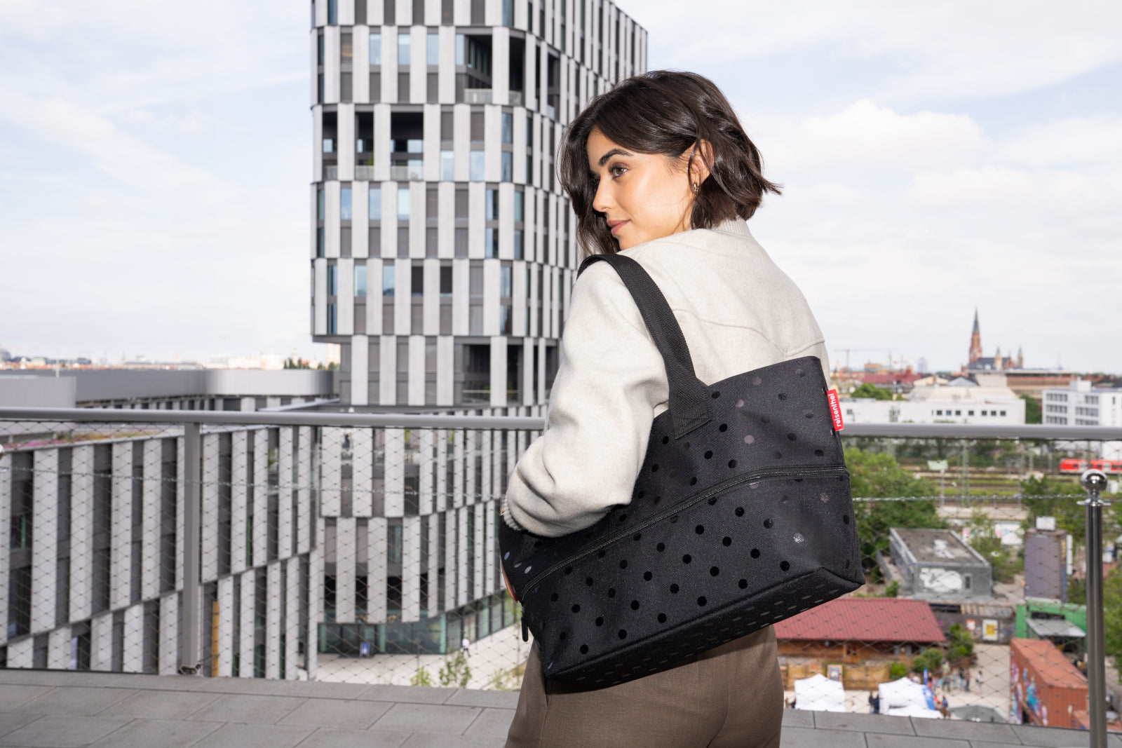 reisenthel shopper e1 glossy dots black Set2 - Produktbild 5