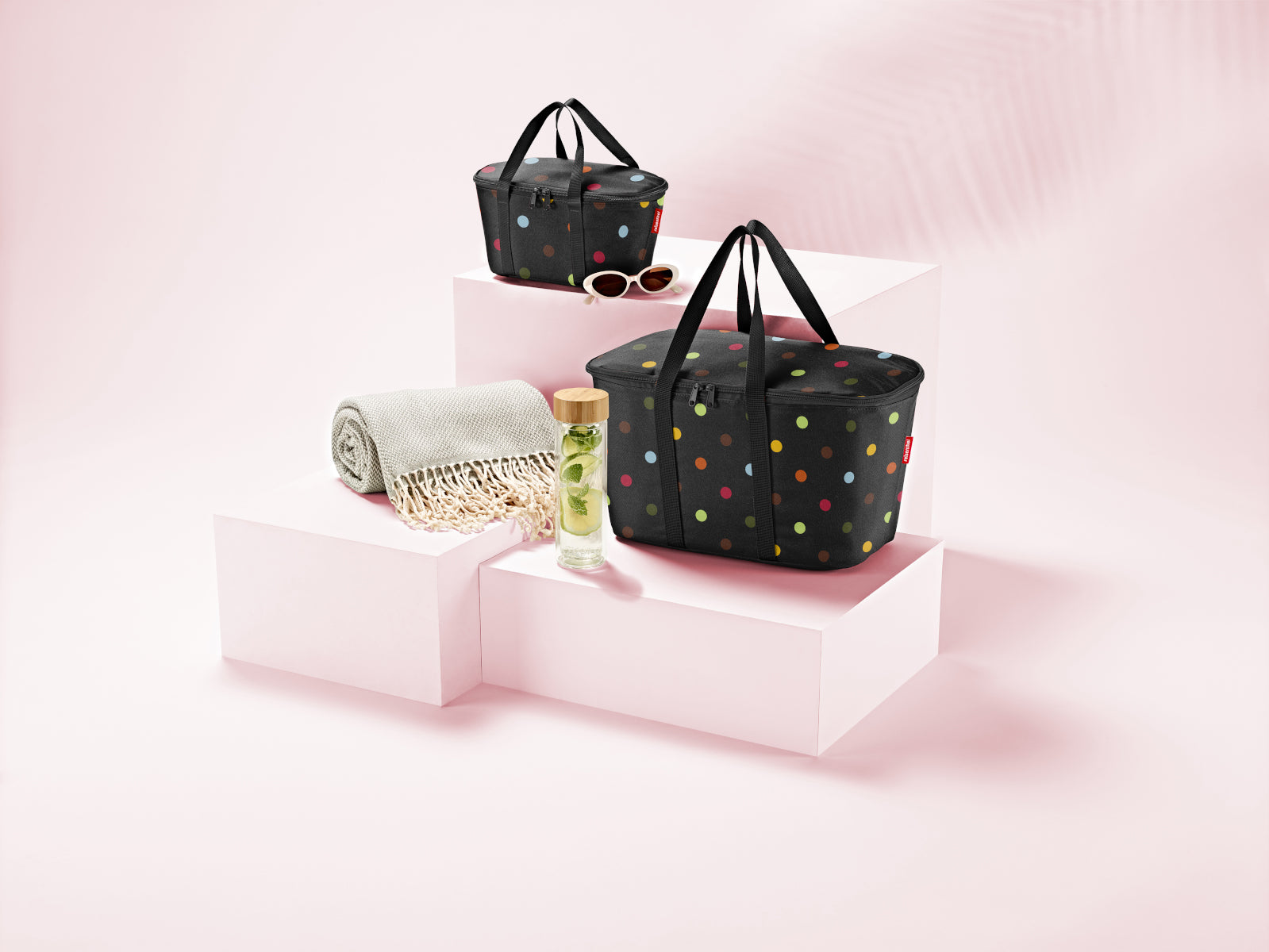 reisenthel coolerbag XS dots - Produktbild 4