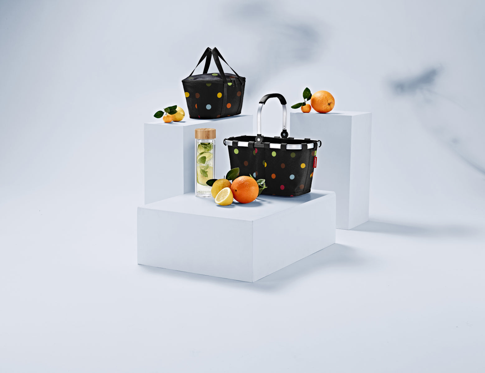 reisenthel coolerbag XS dots - Produktbild 5