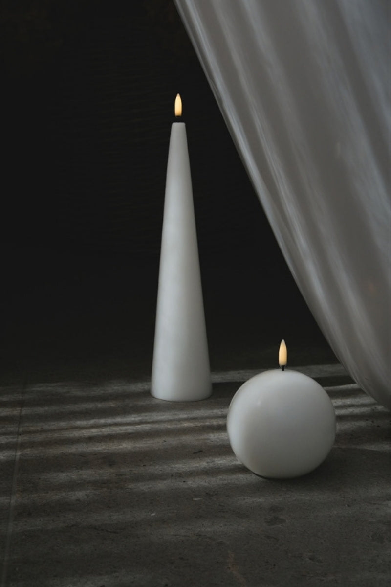 UYUNI LIGHTNING LED-Kerze Smooth nordic white 30cm - Produktbild 2