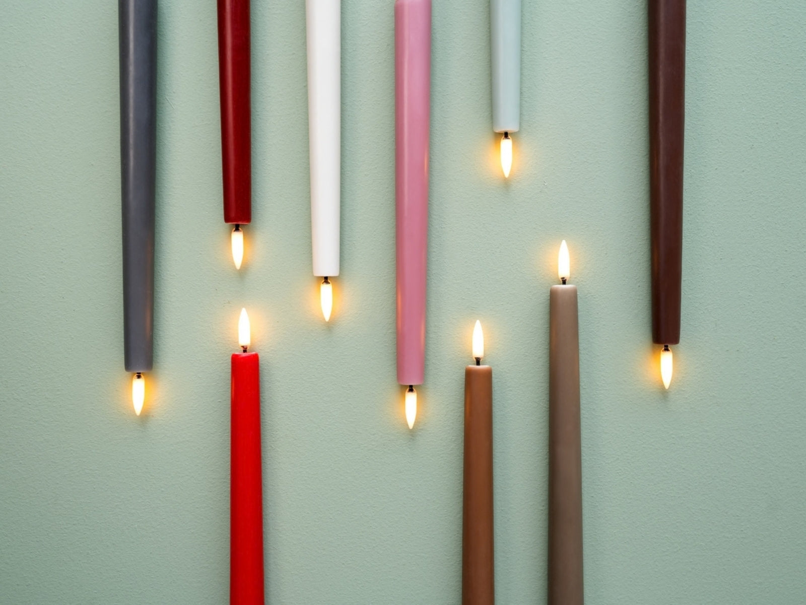 UYUNI LIGHTNING LED-Stabkerze Smooth gold finish 2er Set 25cm - Produktbild 4