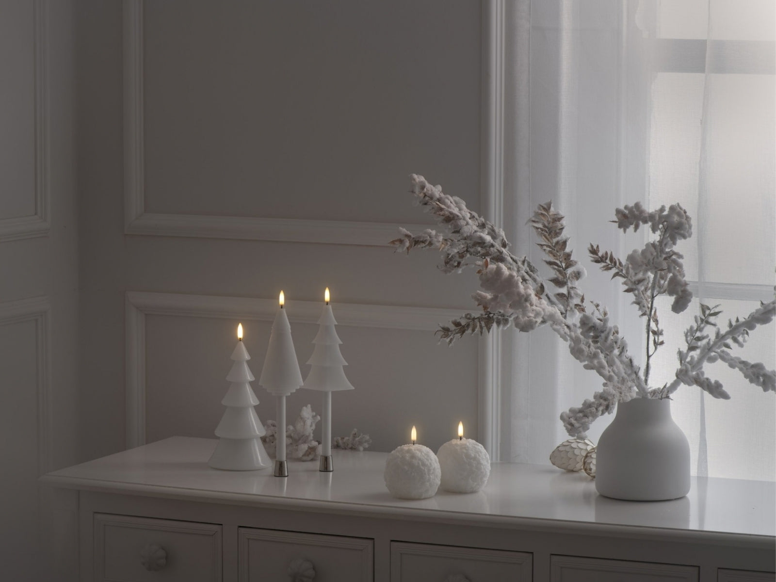 UYUNI LIGHTNING LED-Kerze Christmas tree Smooth nordic white 20cm - Produktbild 5