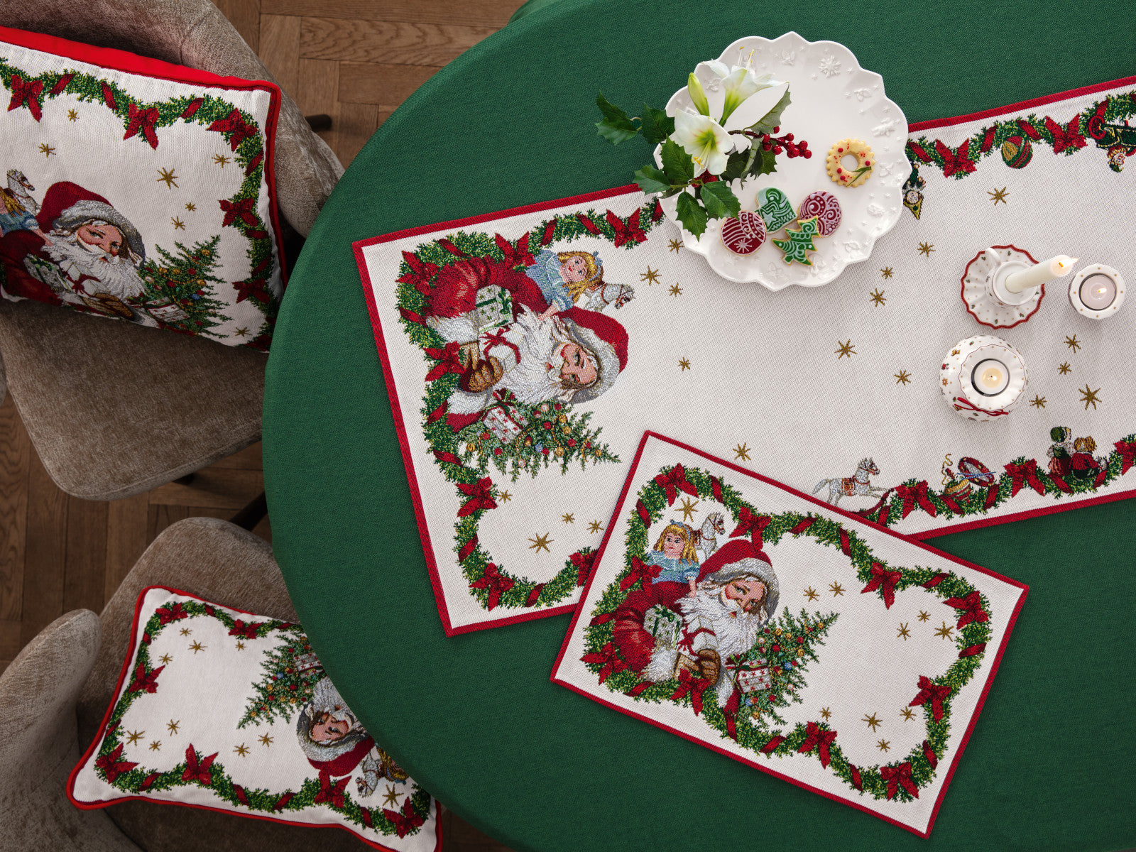 Villeroy & Boch Toy's Fantasy Gobelin Wendekissen Santa - Produktbild 3