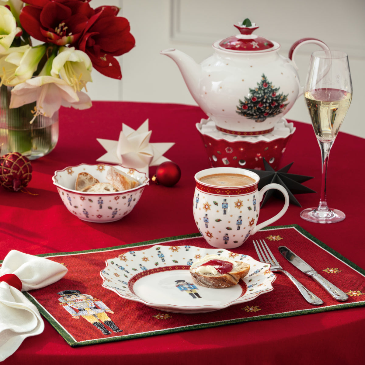 Villeroy & Boch Toy's Delight Jubiläums-Teller Set 4tlg - Produktbild 9