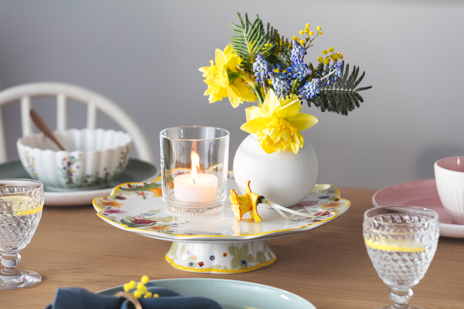 Villeroy & Boch Spring Awakening Tortenplatte auf Fuß 33 cm - Produktbild 2