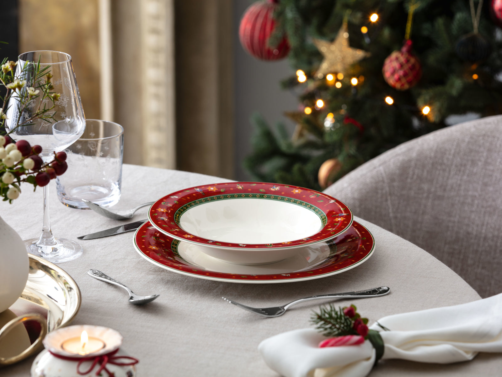 Villeroy & Boch Toy's Delight Specials Suppenteller rot 23cm Set6 - Produktbild 2