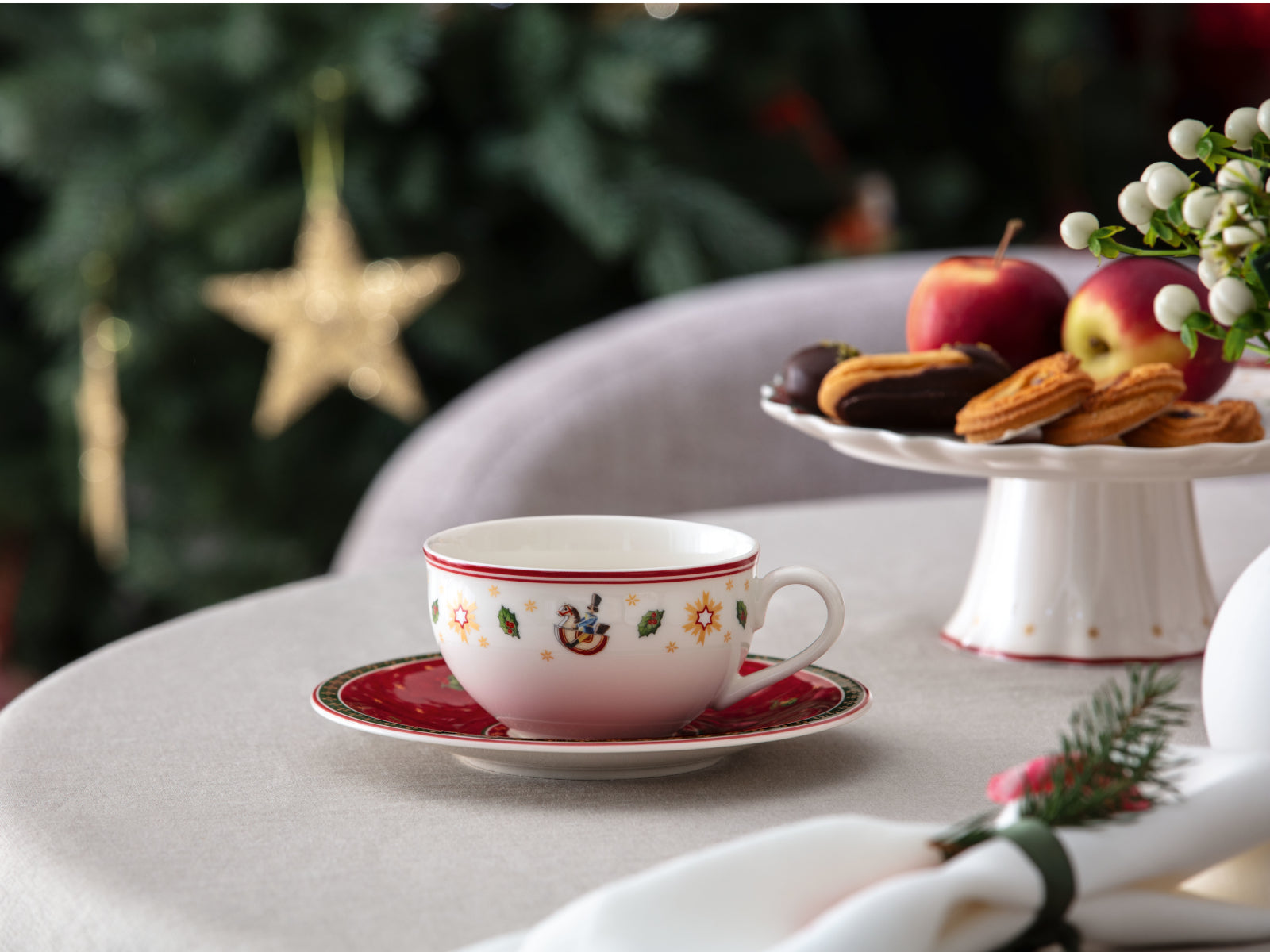 Villeroy & Boch Toy's Delight Specials Kaffee-Untertasse rot 16,7cm Set6 - Produktbild 2