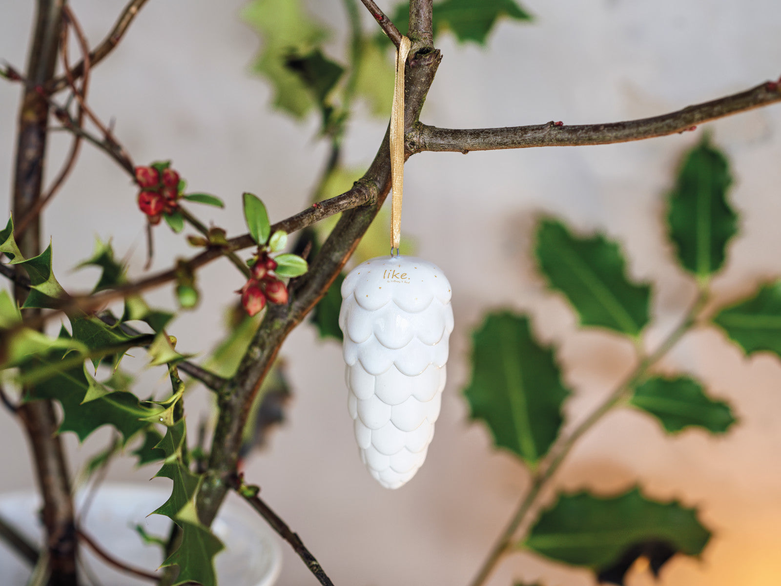 Villeroy & Boch Winter Glow Ornament Tannenzapfen 9cm - Produktbild 2