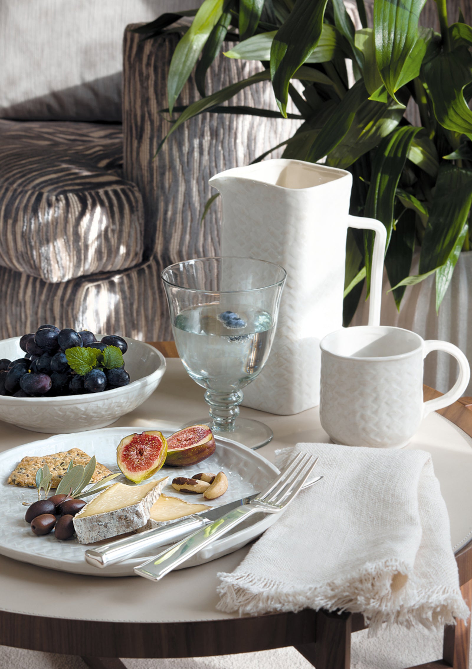 Greengate Leinen Tischläufer off white 140x45cm - Produktbild 2