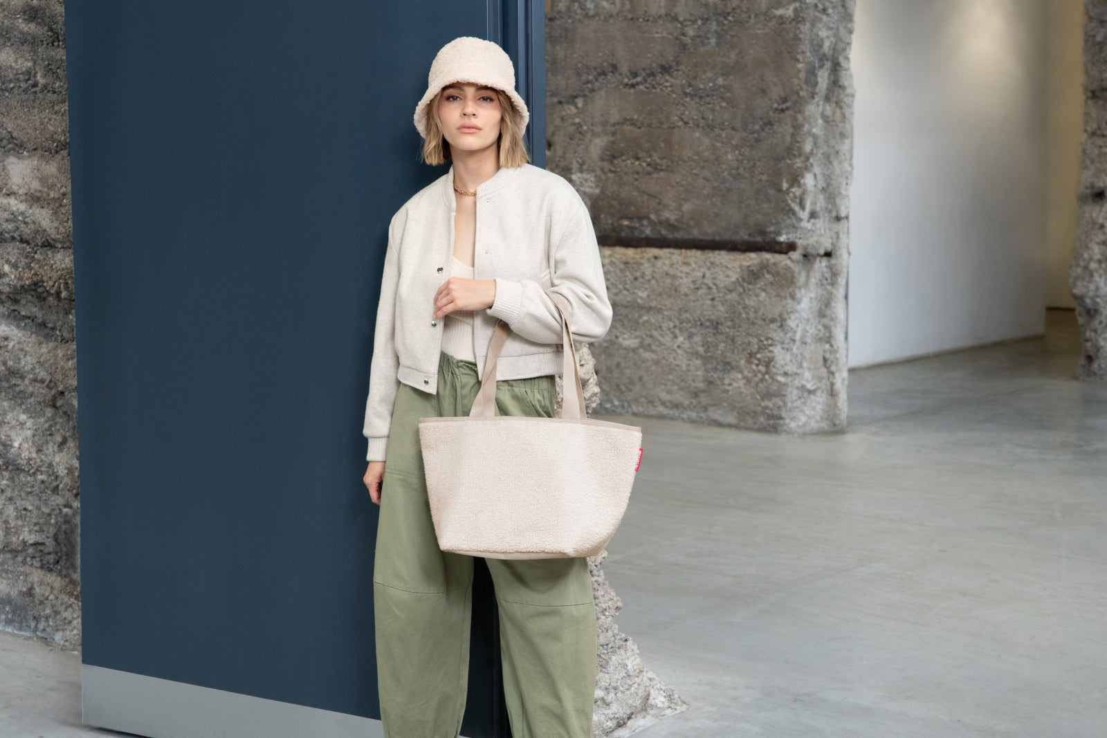 reisenthel shopper M teddy sand - Produktbild 5