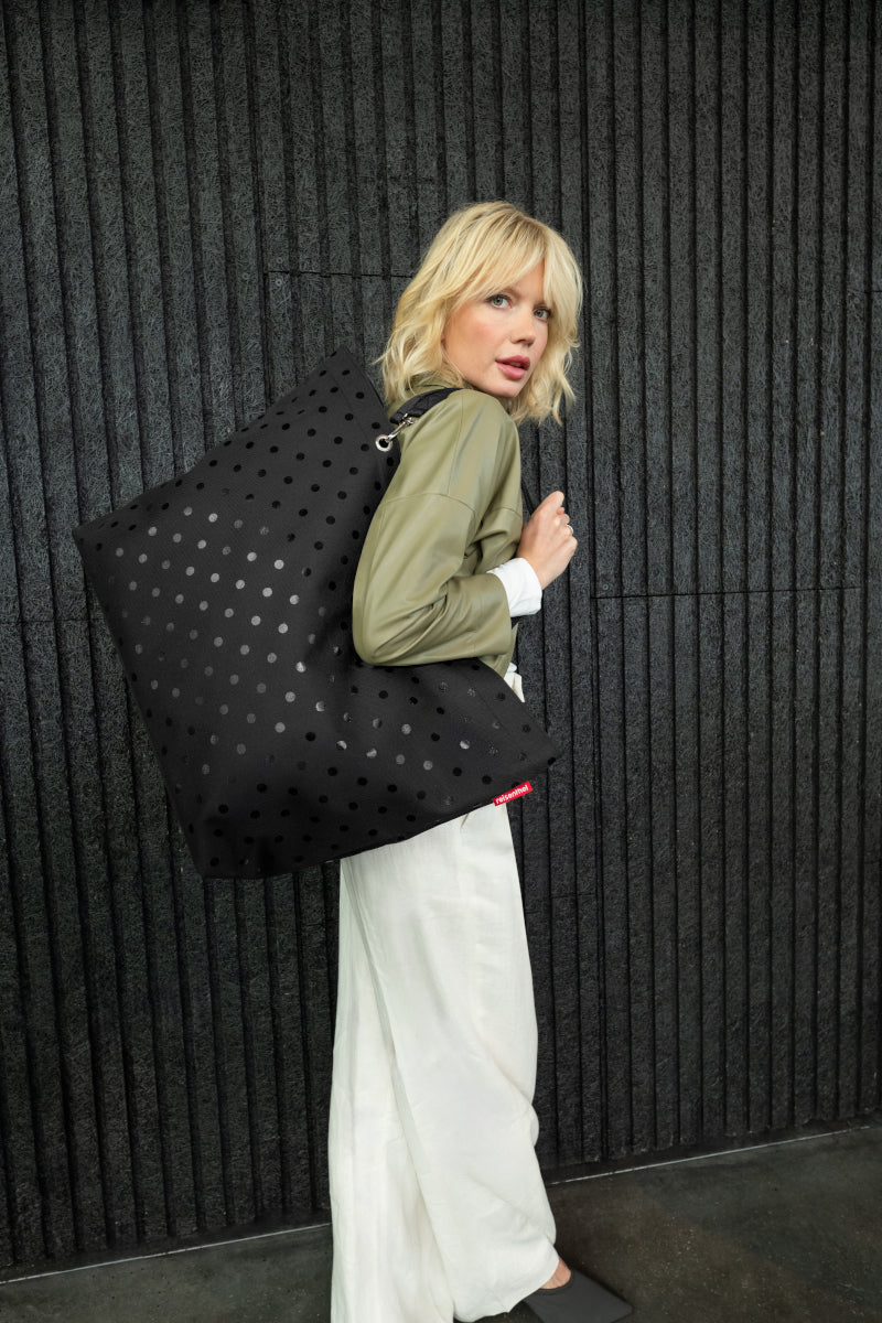reisenthel shopper XL glossy dots black - Produktbild 7