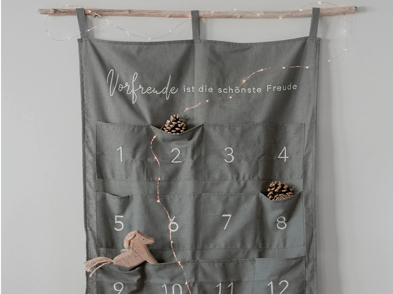 Eulenschnitt Adventskalender Vorfreude grau 120x60cm - Produktbild 2